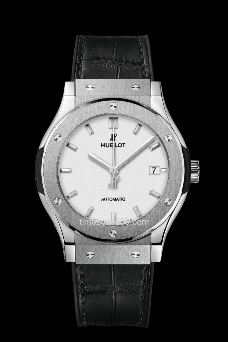 Hublot Classic Fusion Titanium Opalin 42Mm 542.Nx.2611.Lr