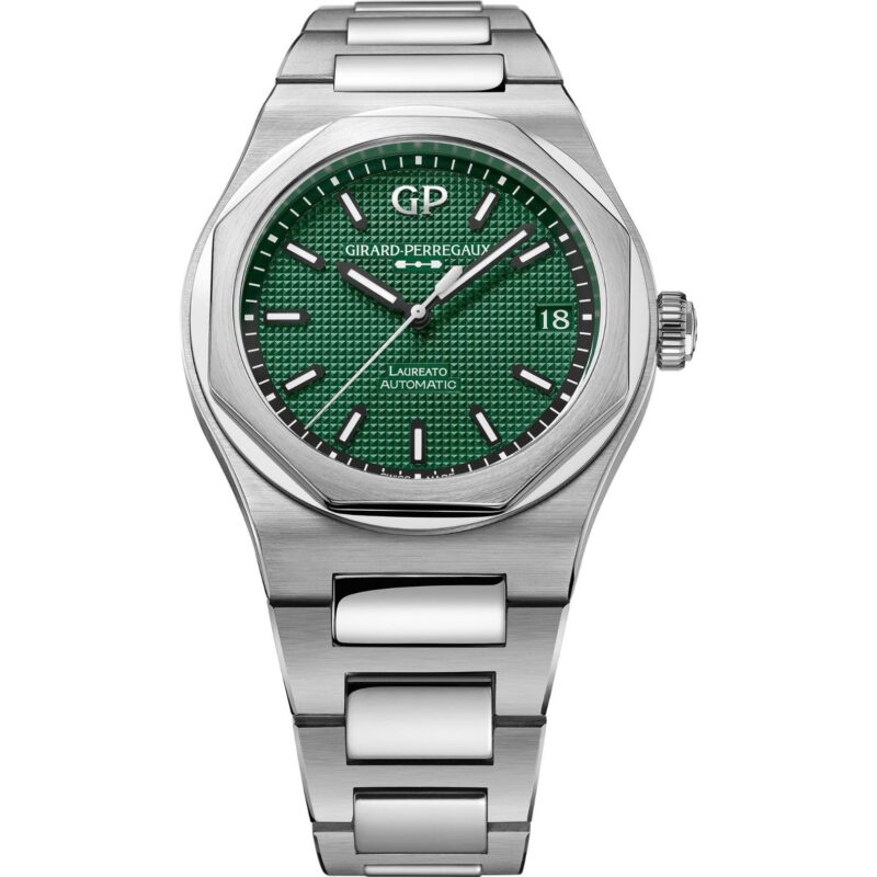 Girard-Perregaux Laureato 42mm 81010-11-3153-1CM