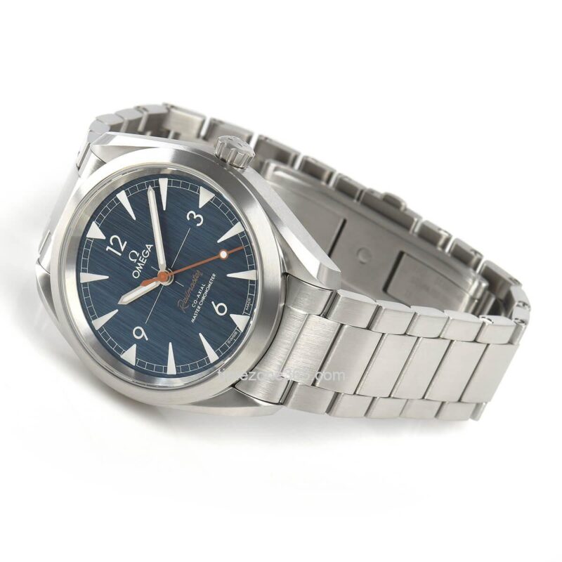 Omega Seamaster Railmaster 220.10.40.20.03.001 - Image 3