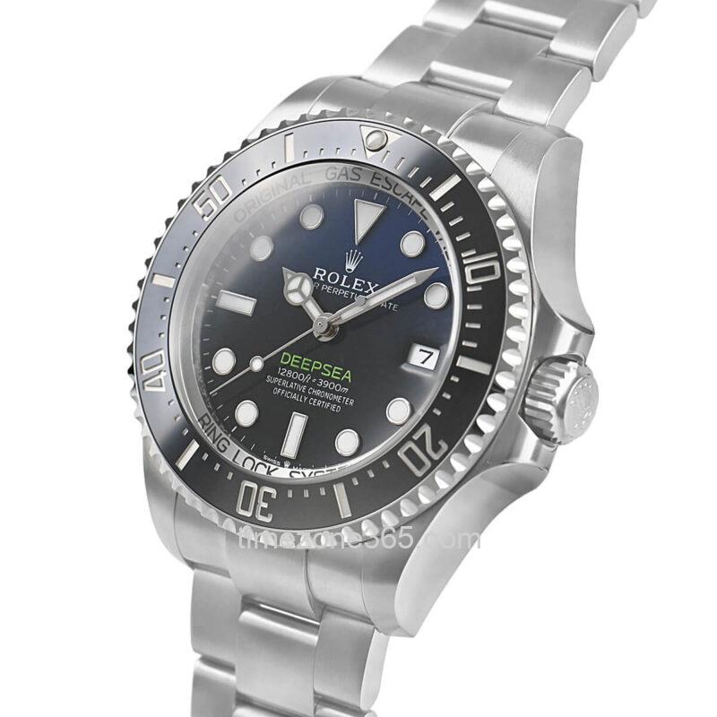 Rolex Sea-Dweller Deepsea 44mm 136660-0003 - Image 2